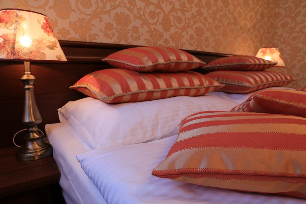 Hotel Kopernik Ciechocinek Rum bild