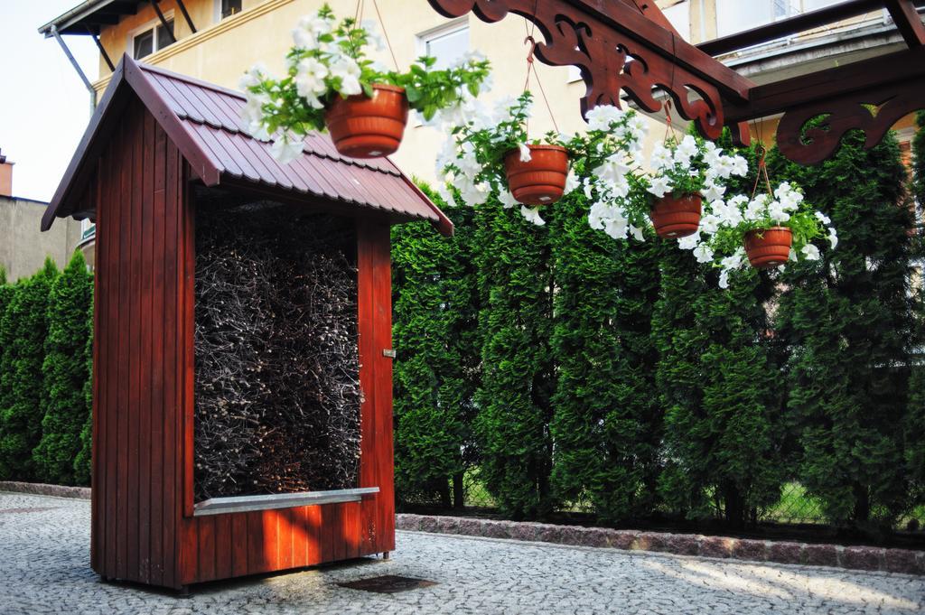 Hotel Kopernik Ciechocinek Exteriör bild