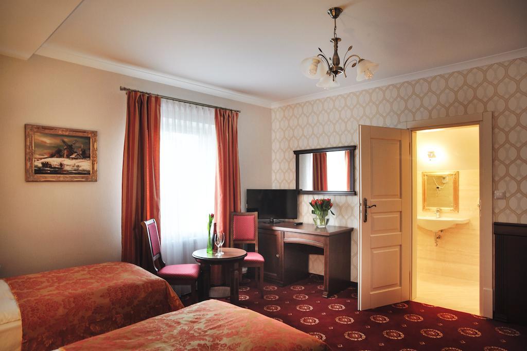 Hotel Kopernik Ciechocinek Rum bild